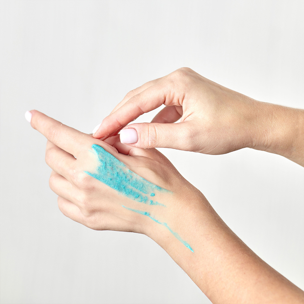 Revitalizing Body Scrub with Dead Sea Crystals